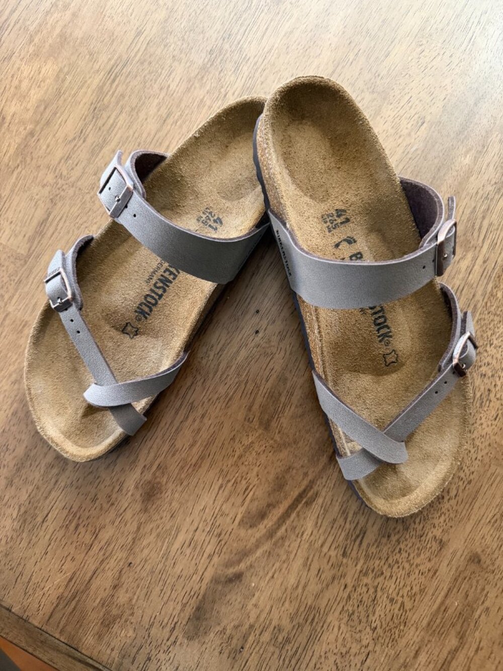 Women's Birkenstock Mayari Thong Sandal (Mocha)
